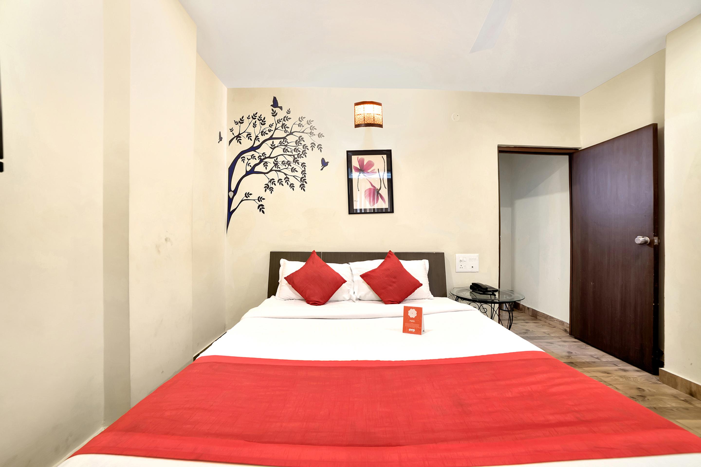 Oyo 674 Apartment Hotel Manar Luxury Suites Hyderabad Esterno foto