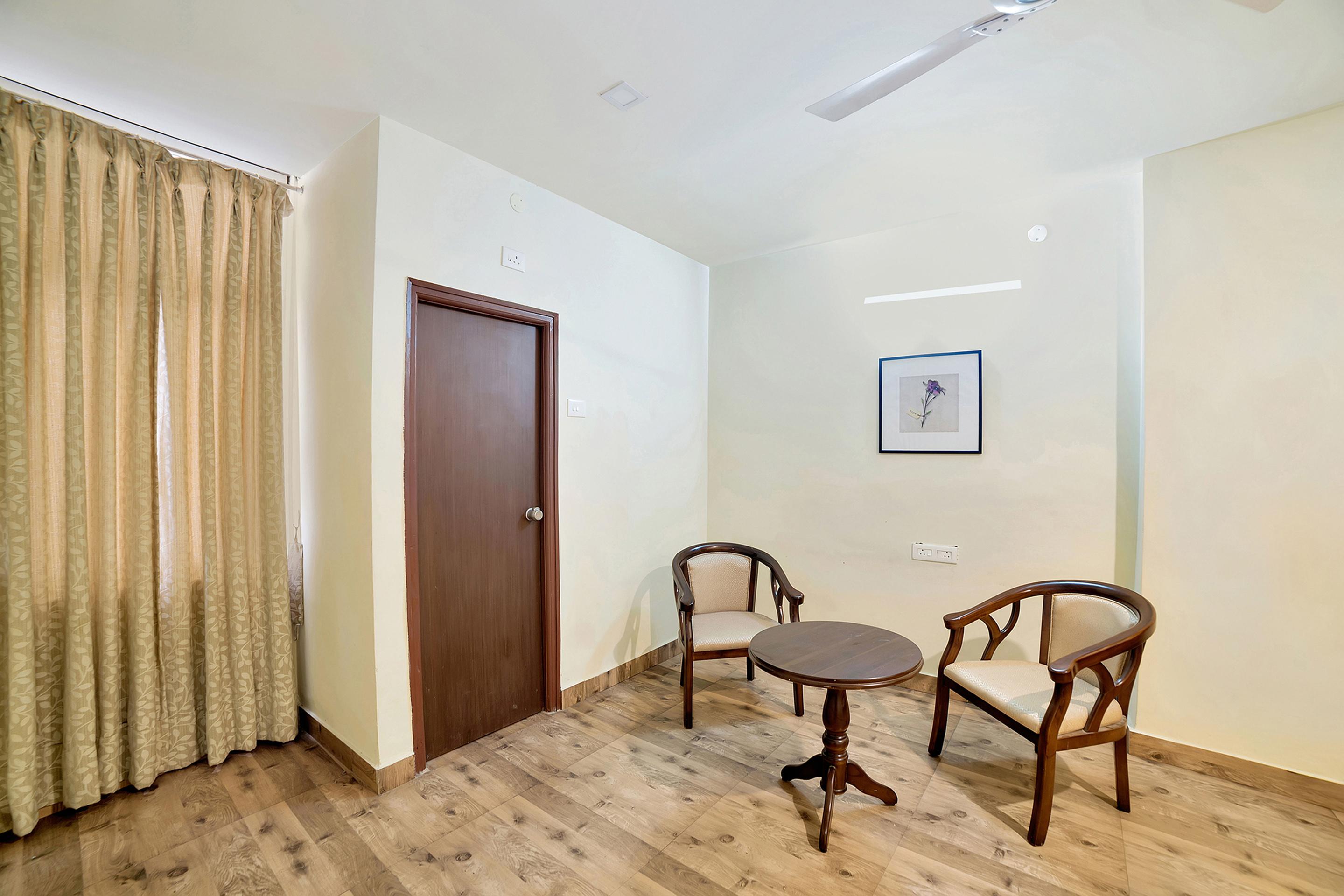 Oyo 674 Apartment Hotel Manar Luxury Suites Hyderabad Esterno foto