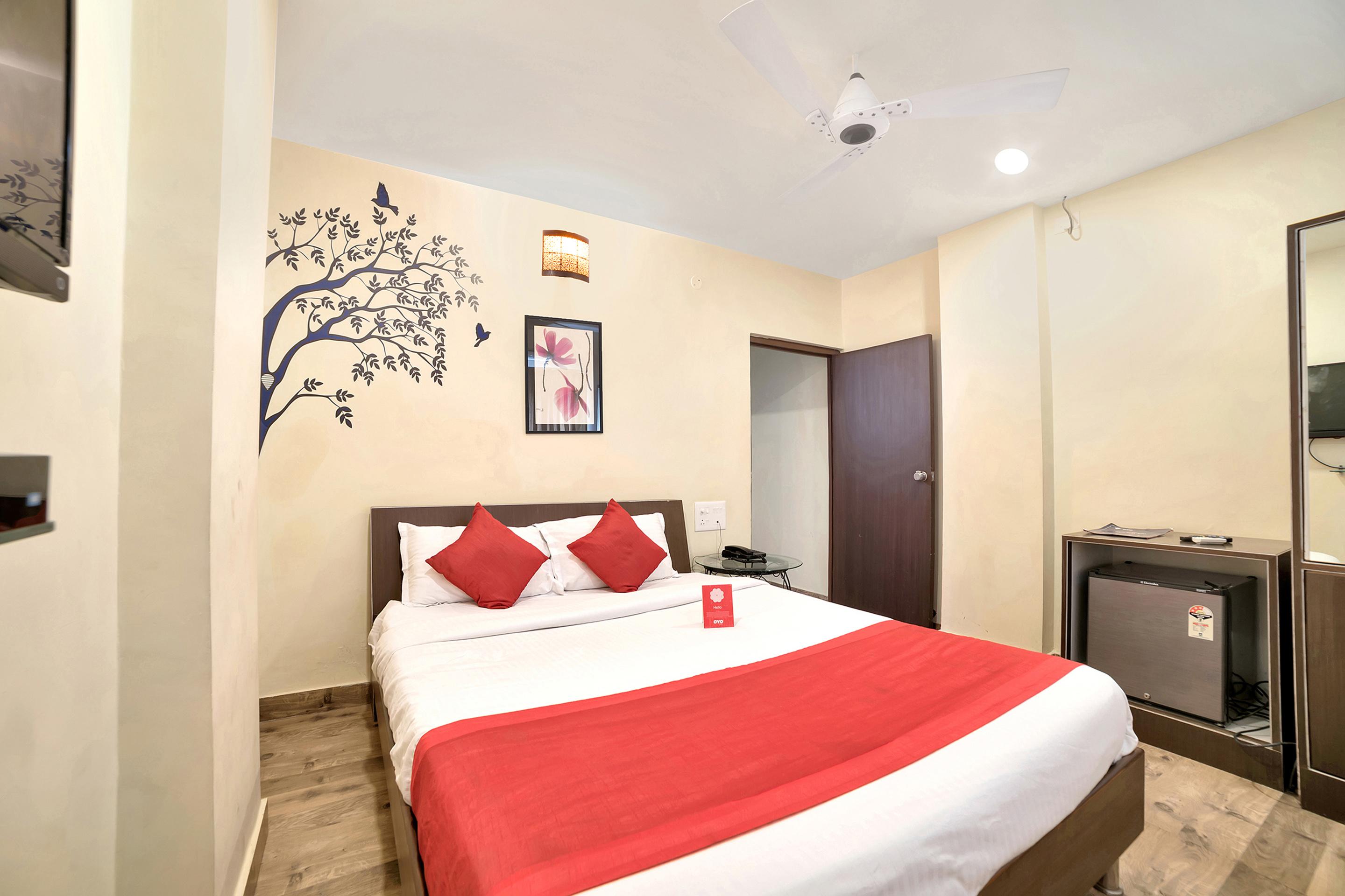 Oyo 674 Apartment Hotel Manar Luxury Suites Hyderabad Esterno foto