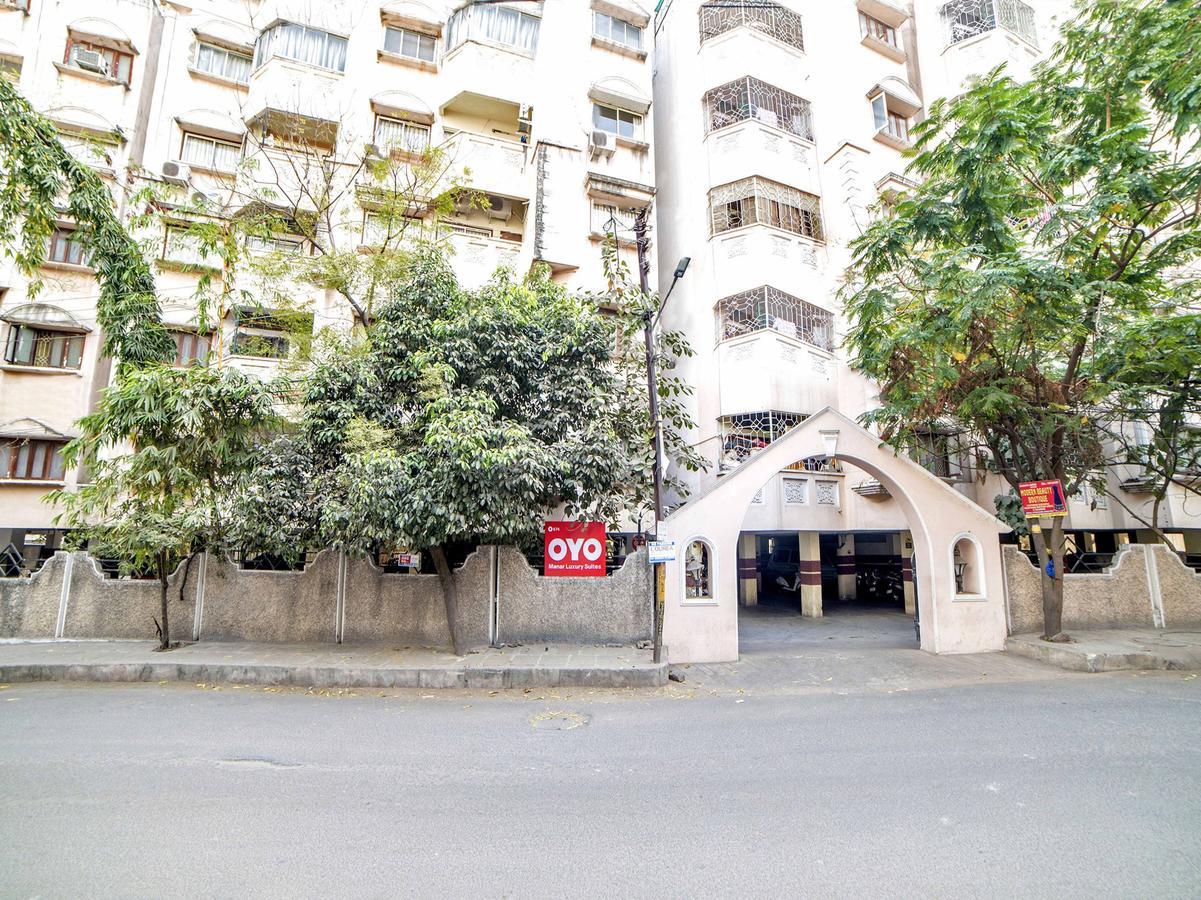 Oyo 674 Apartment Hotel Manar Luxury Suites Hyderabad Esterno foto