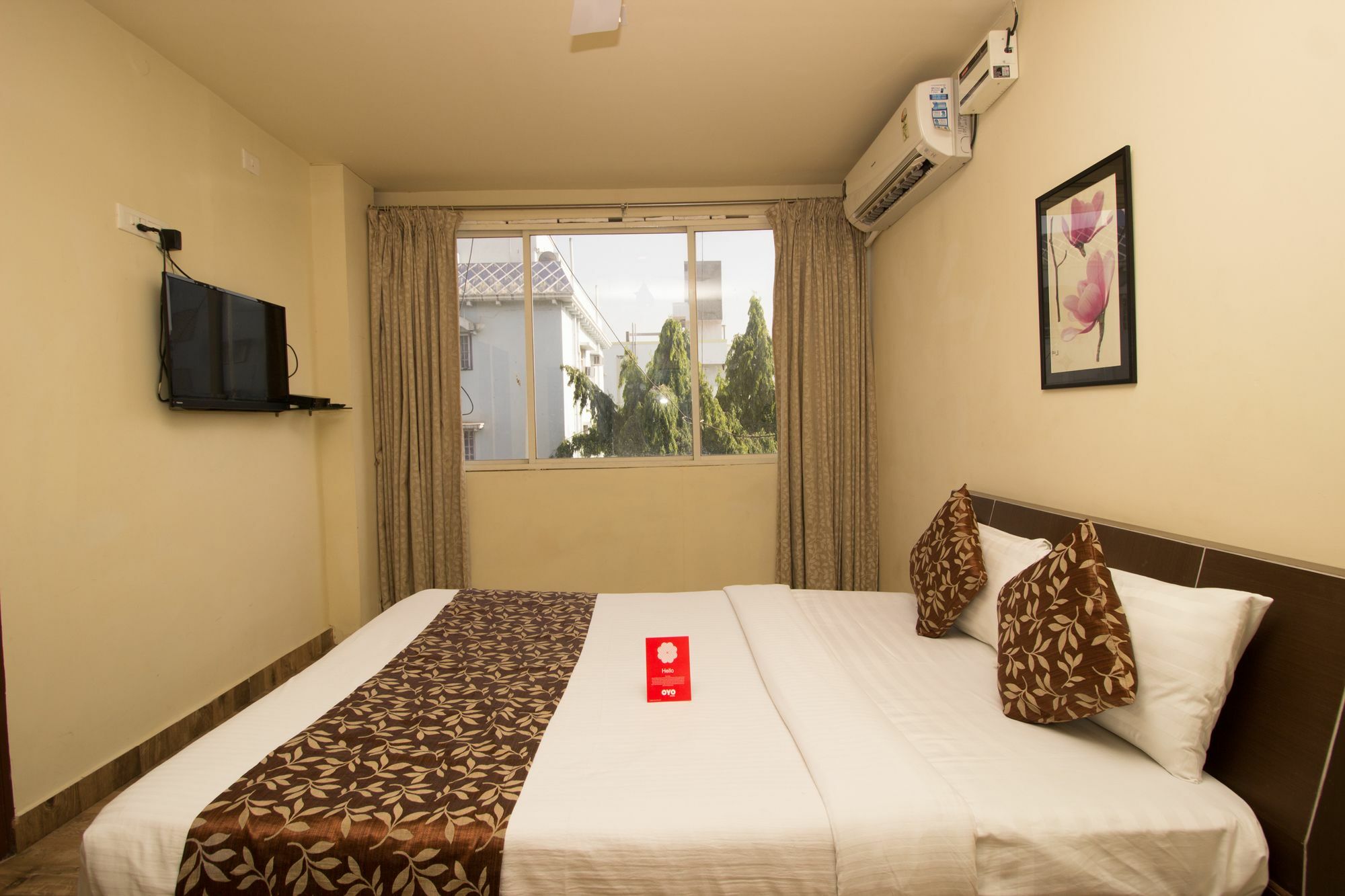 Oyo 674 Apartment Hotel Manar Luxury Suites Hyderabad Esterno foto